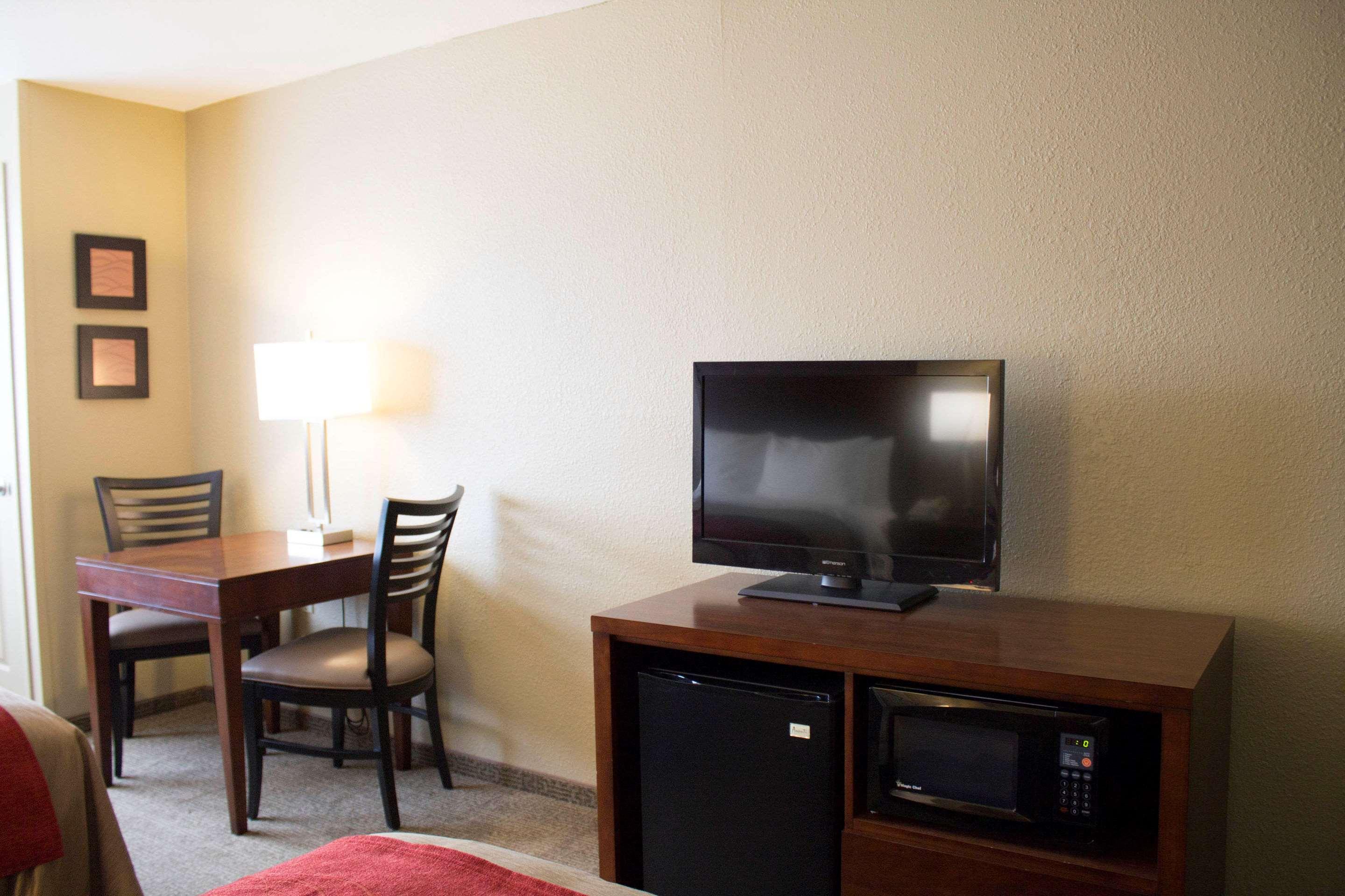 Comfort Inn River'S Edge Huron Esterno foto