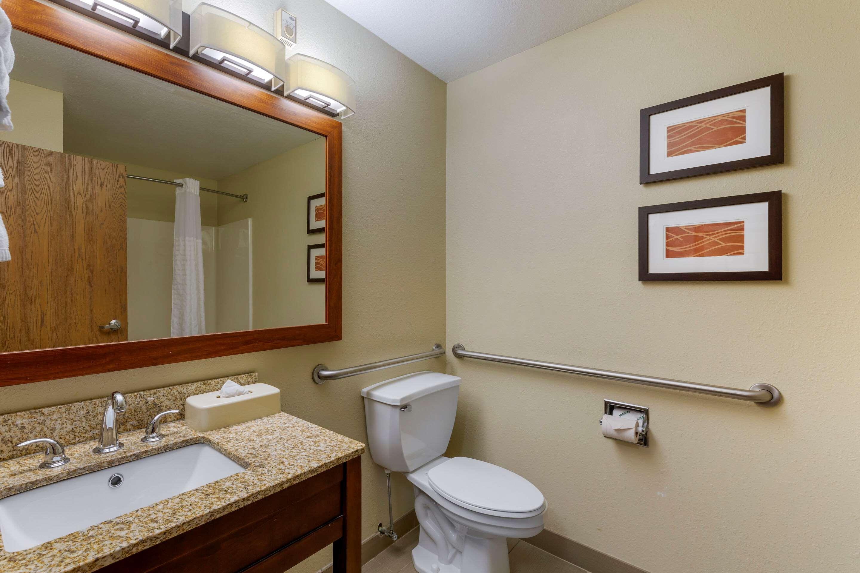 Comfort Inn River'S Edge Huron Esterno foto