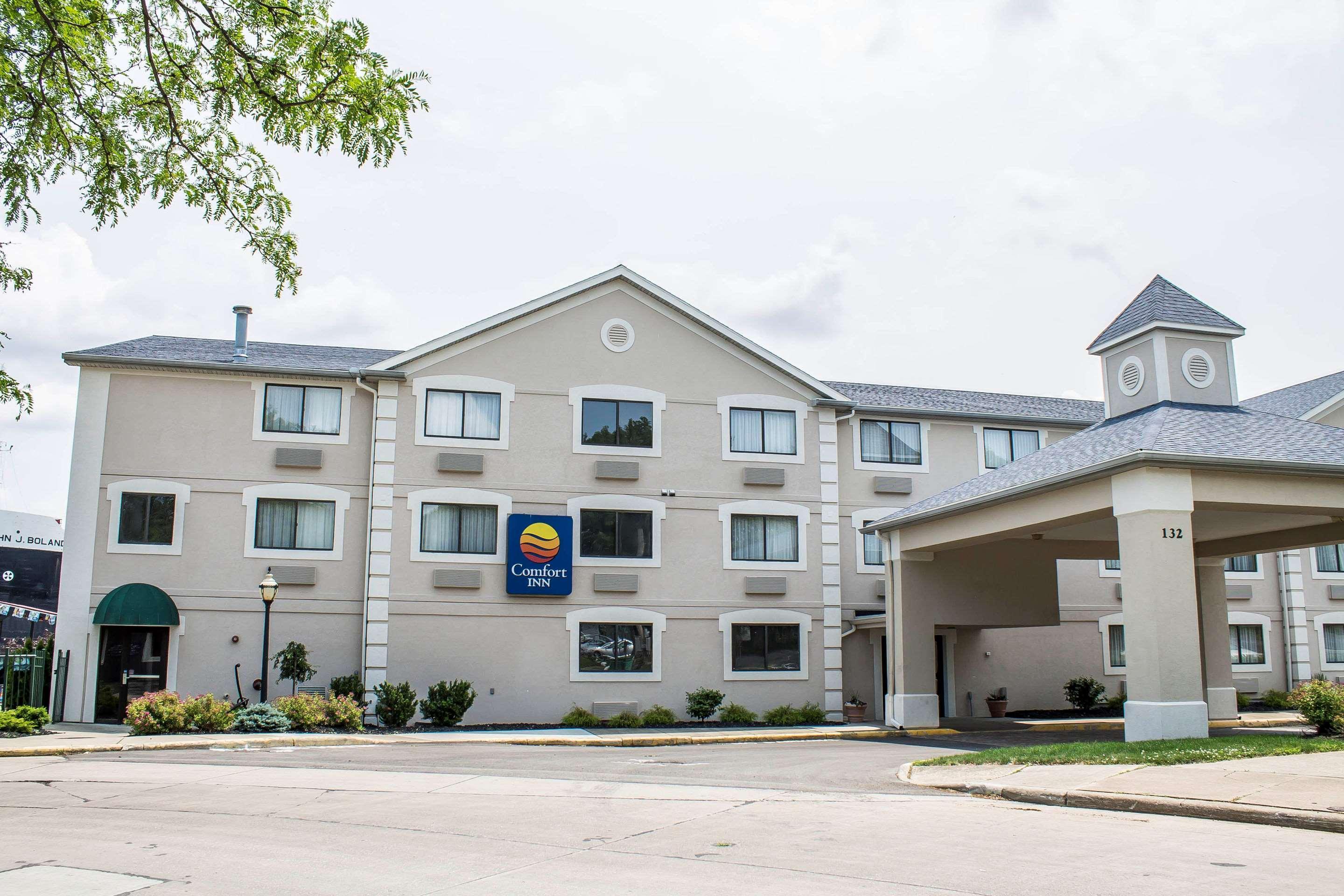 Comfort Inn River'S Edge Huron Esterno foto